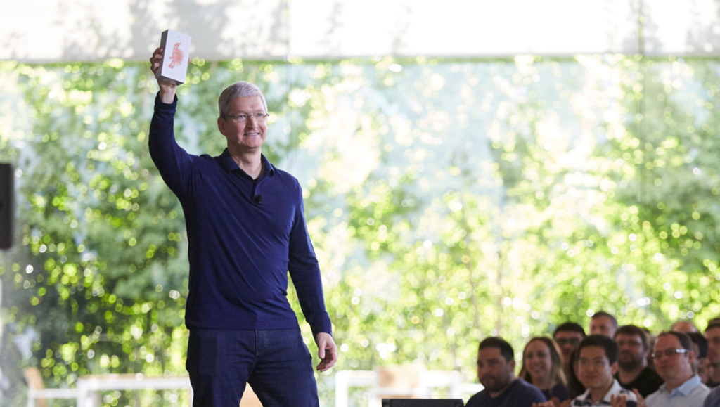 Tim Cook and the Billionth iPhone