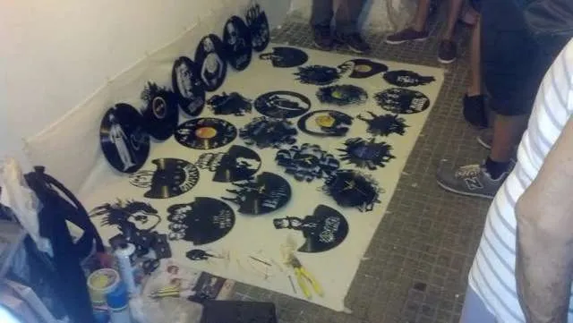 vinyl1