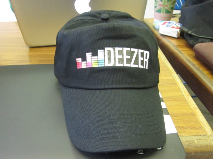 deezer_hat