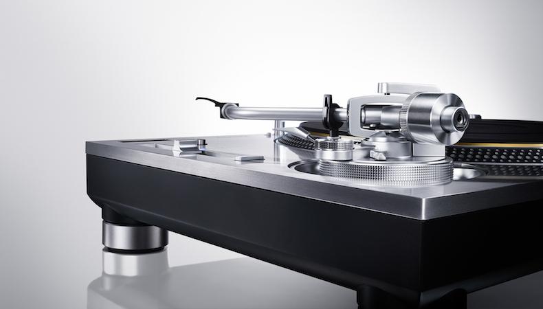 technicstttonearm
