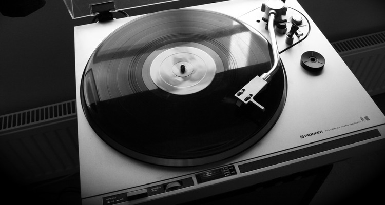 FACT, The Vinyl Factory and BORN.COM Bring Artists VF Selects, An Easy Way To Release Vinyl