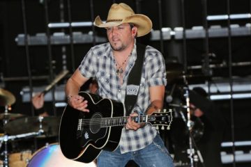 Jason Aldean at CMA Fest 2011