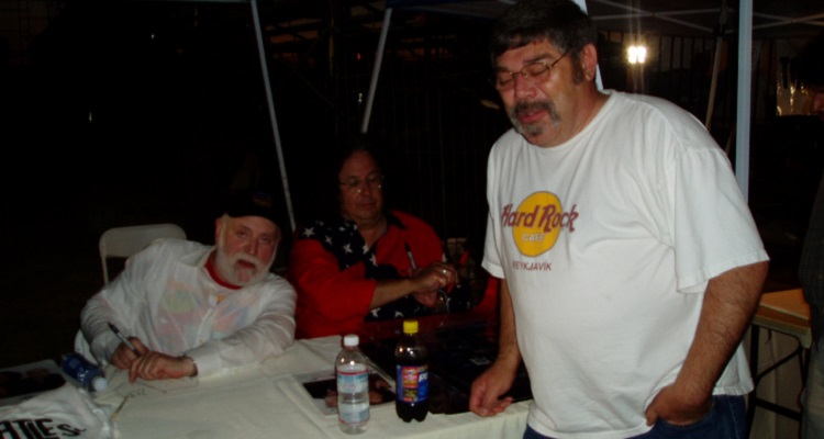 So Happy Together? SiriusXM to pay former The Turtles members, Flo and Eddie, up to $99 million