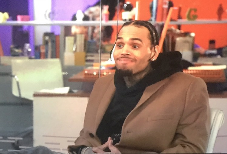 Snapshot of Chris Brown appearing on 'Black-ish'