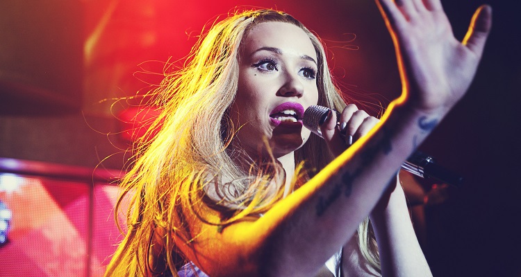 Halsey, Iggy Azalea, Pink, Britney Spears + 3,500 Others Speak Out Against Grammys President Neil Portnow