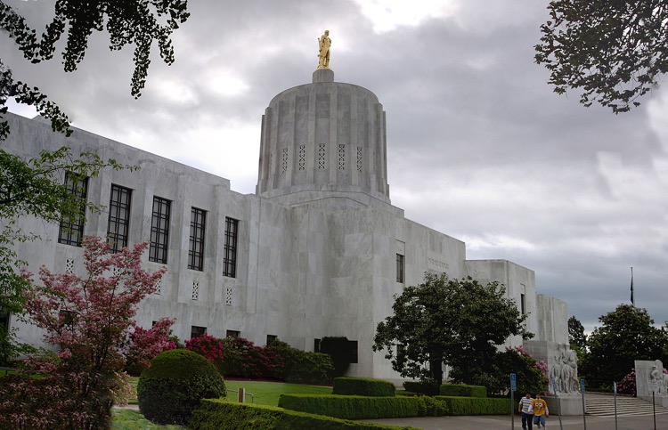 Net Neutrality law passes in the State of Oregon