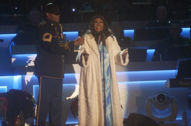 Aretha Franklin performing in 2013 (photo: US Army Band CC 2.0)