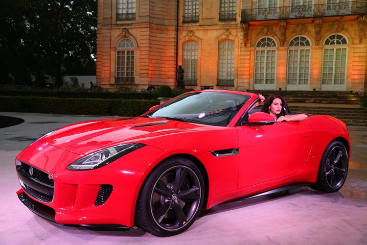 Lana Del Rey promotes the Jaguar MENA (photo: Jaguar CC 2.0)