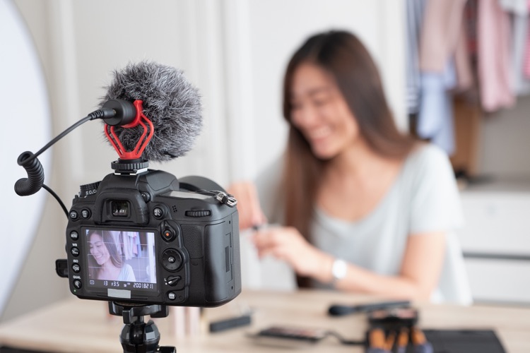 Download 73 Koleksi Background Music For Youtube Videos Gratis Terbaru