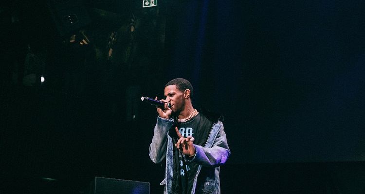 A Boogie Wit da Hoodie Scores No. 1 on the Billboard 200 With Only 873 Digital Album Sales