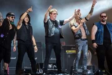 Twisted Sister Slams Australian Politician for Re-Writing 'We're Not Gonna Take It'