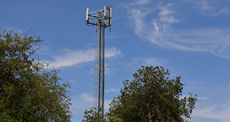 Local Radio Freedom Act Now Has Bipartisan Support, But Can It Survive Fierce Opposition?