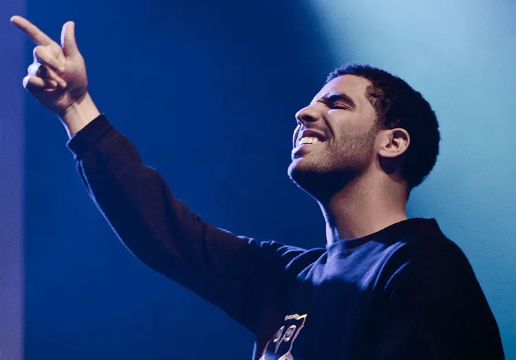 Drake Acquires a Majority Stake In Cannabis Firm Canopy Growth