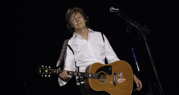 Paul McCartney High in the Clouds