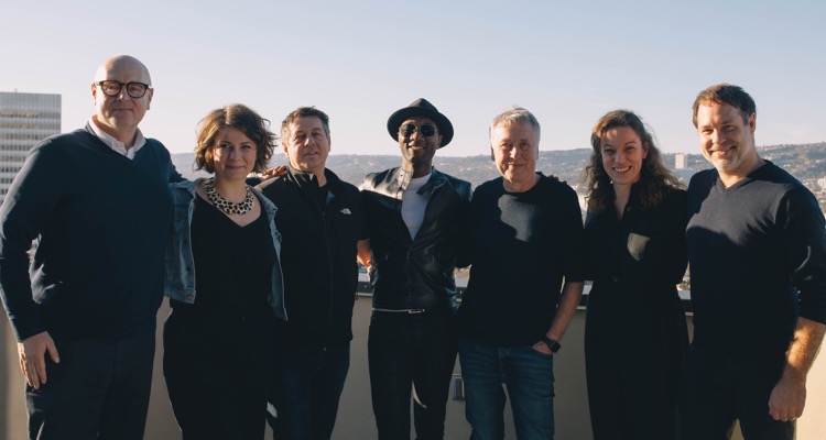 (l to r) Thomas Scherer, EVP Repertoire & Marketing, BMG LA; Feline Moje, Director Recorded Music GSA; Fred Casimir, EVP Global Recordings; Aloe Blacc; Hartwig Masuch, CEO BMG; Dominique Casimir, EVP Continental Europe Repertoire & Marketing; Jason Hradil, SVP Global Repertoire (photo: BMG)
