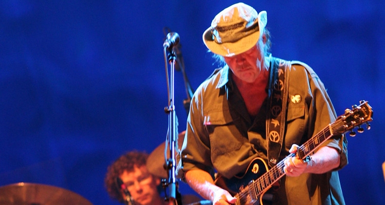 Neil Young Facebook