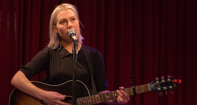 Phoebe Bridgers SNL