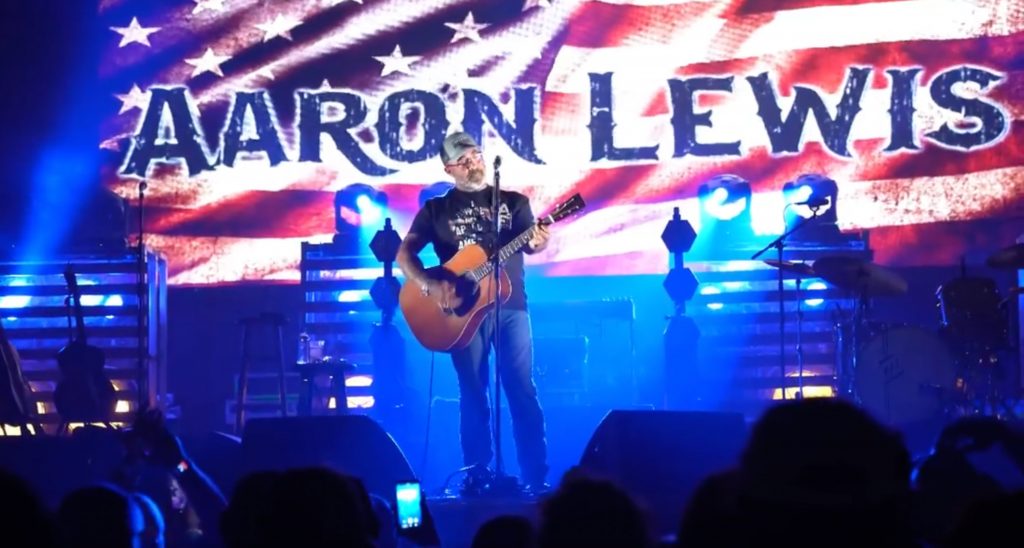 Aaron Lewis performing 'Am I The Only One' Live