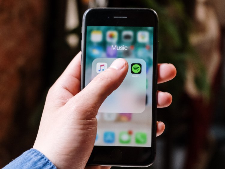 The Apple App Store (Photo Credit: Cottonbro)