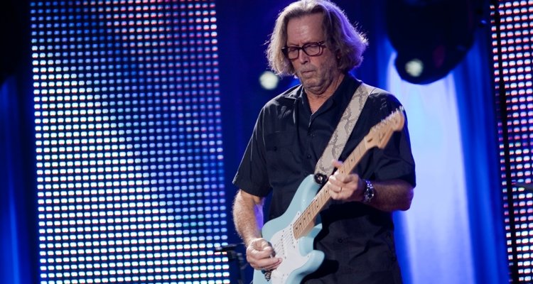 Eric Clapton sues CD woman bootleg