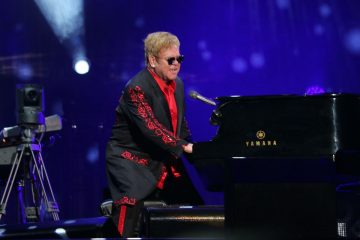 Elton John COVID