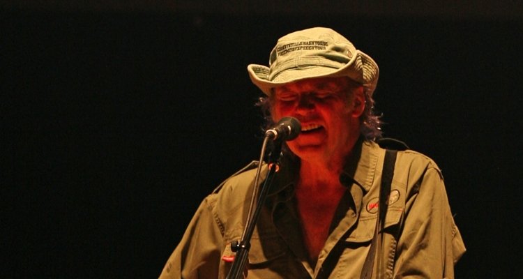 Neil Young Joe Rogan