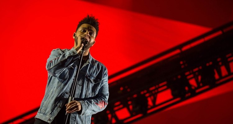 The Weeknd Charts🎥 on X: All tracks from @theweeknd's 'Dawn FM' remain in the top 40 of US Spotify, with 'Sacrifice' as the #1 song. / X