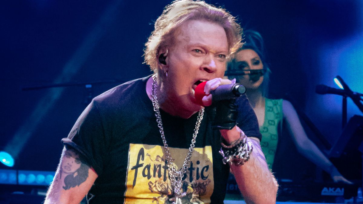 Axl Rose Won't Throw Mics into the Crowd Anymore After Injury