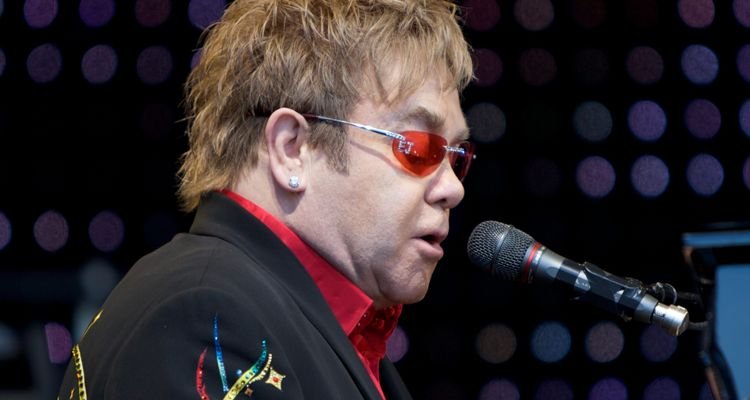 Elton John Twitter