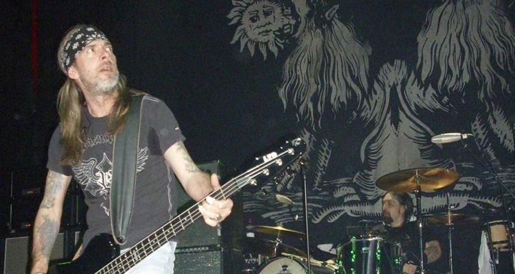 Pantera bassist rex brown