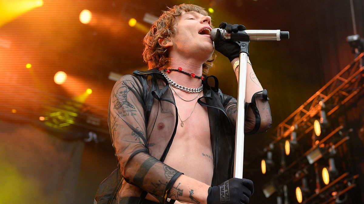 Cage The Elephant Singer Charged With Gun Possession In NY cage-the-elephant-singer-charged-with-gun-possession-in-ny