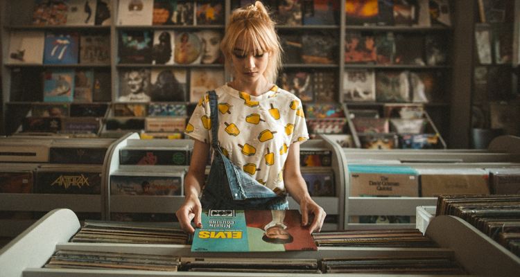 vinyl sales us 2022