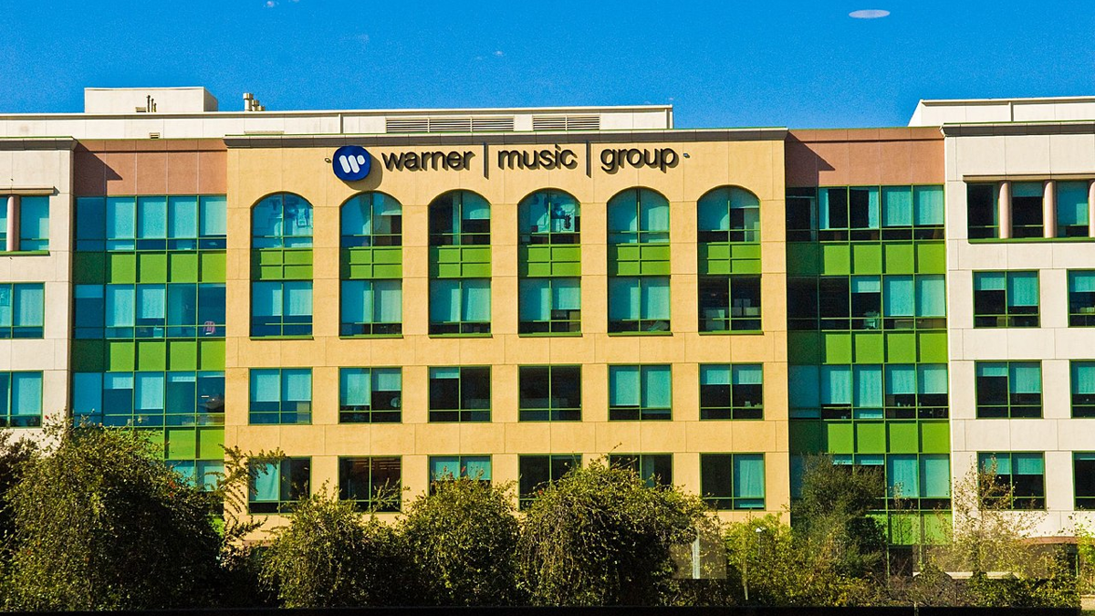Thomas H. Lee, Billionaire Who First Took Warner Music Group Public, Found  Dead