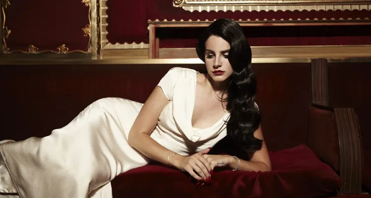 Lana Del Rey Glastonbury comments over all-male lineup