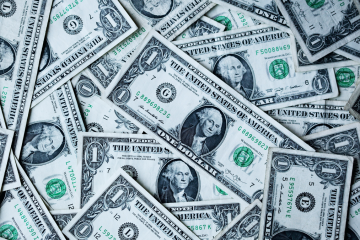 Lucian Grainge UMG shareholders compensation package