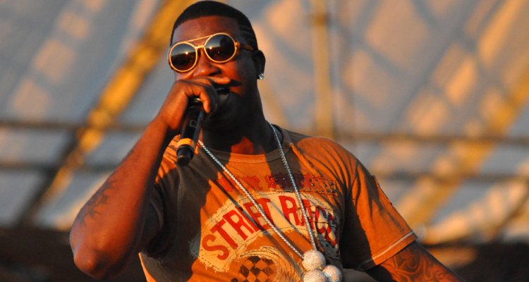gucci mane oliver anthony signing