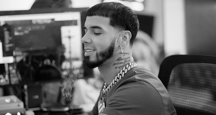 Anuel AA | Manta