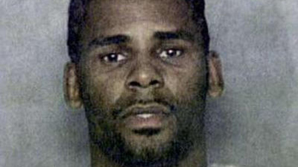 Universal Music Publishing Group Ordered to Pay More Than 0,000 In R. Kelly Royalties Directly to Victims