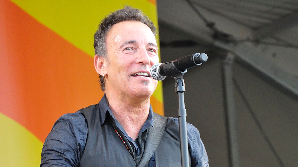 Bruce Springsteen Postpones All September Tour Dates