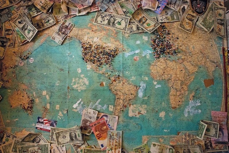 Warner Music Group Joins Deezer's Artist-Centric Royalties System in France