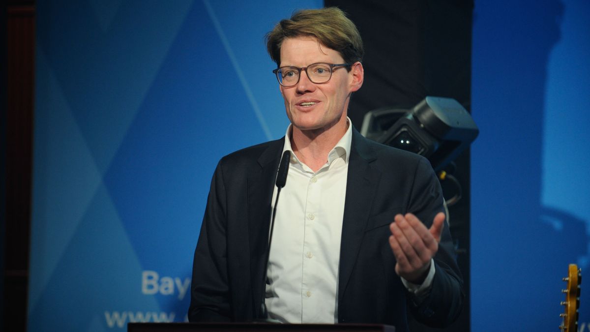 GEMA CEO Weighs In on Europe’s AI Act, Demands ‘Smart Regulation’