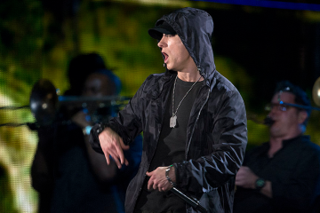 Eminem co-produce Stans