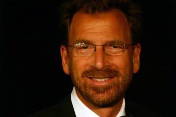 Edgar Bronfman Jr paramount bid