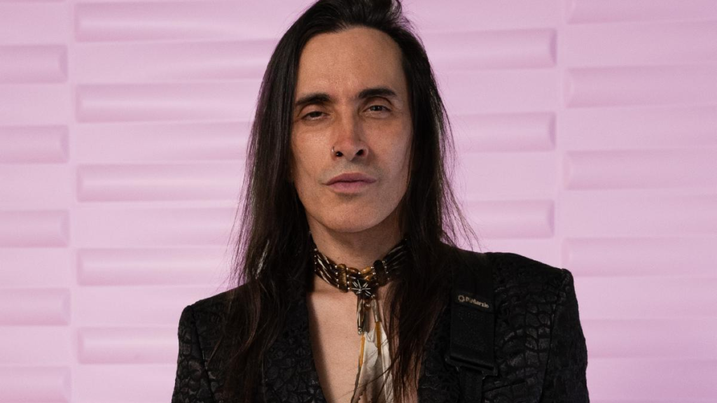 Primary Wave Nuno Bettencourt