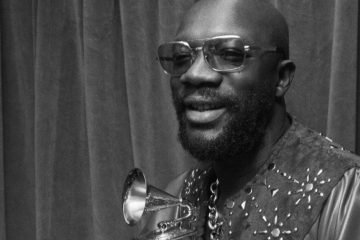 Isaac Hayes who owns the song Hold on I'm Coming