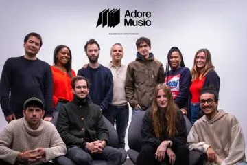 Warner France Adore Music