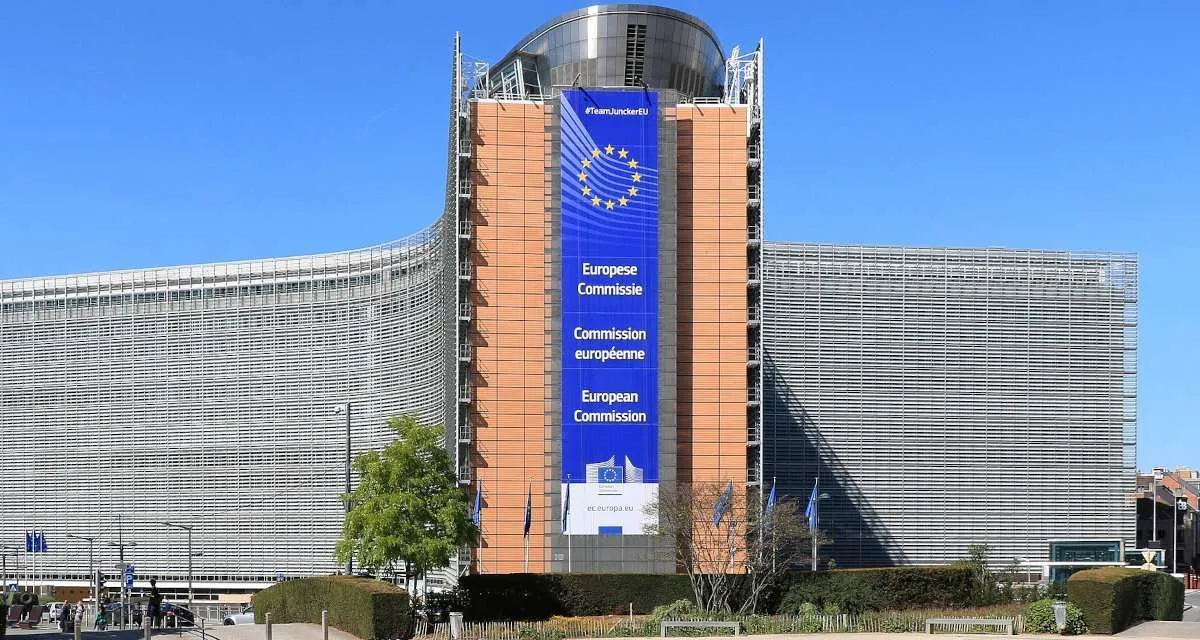 European Commission Confirms Almost $800M Apple, Meta Fine