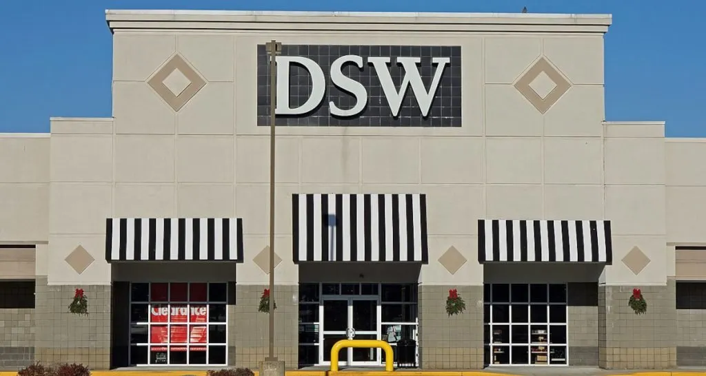 Warner Music DSW lawsuit