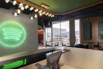 Spotify video podcasts