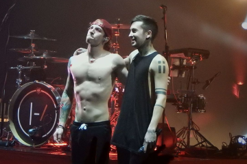 Twenty One Pilots lawsuit vs. Temu dismissal rejected